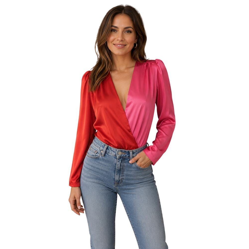 NWT Strut & bolt color block satin long sleeve v neck bodysuit sz M statement